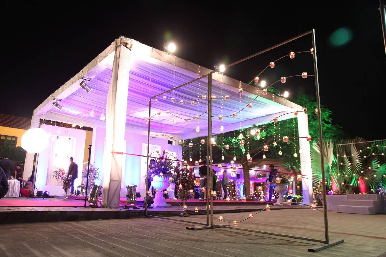 Stardom Hotels & Resort 