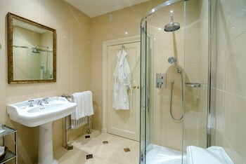 Greywalls Hotel & Chez Roux Bathroom