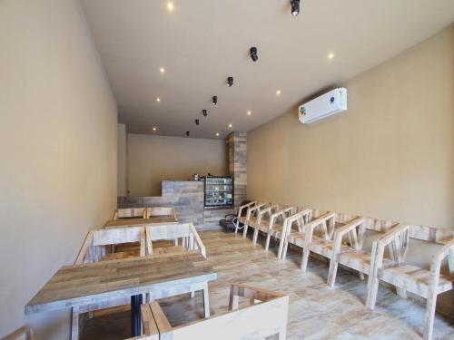 Oyo 10112 Hotel Imarat 