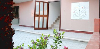 Settessenze Residence Hotel Entrance