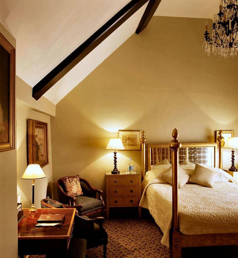 Ockenden Manor Hotel & Spa 