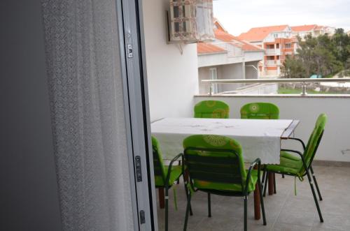 Central Apartment 