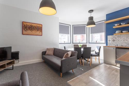 Hamlet Point 5 Bed Apartment 