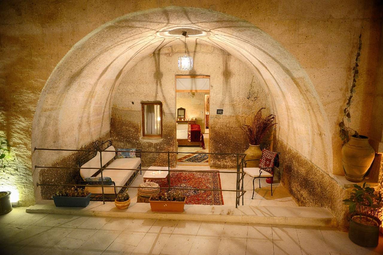 Salkim Cave House (سالكیم كاو هاوس) 