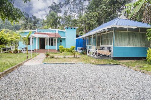 Tranquil Cottage Cocooned In A Verdant Landscape By Guesthouser 