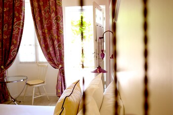 Hotel Royal Bon Repos Guestroom