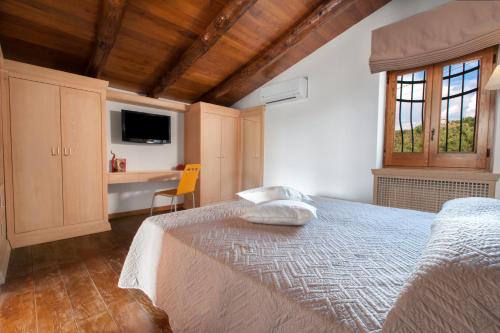 Villa Rusella With Terrace & Breathless Sea Views 