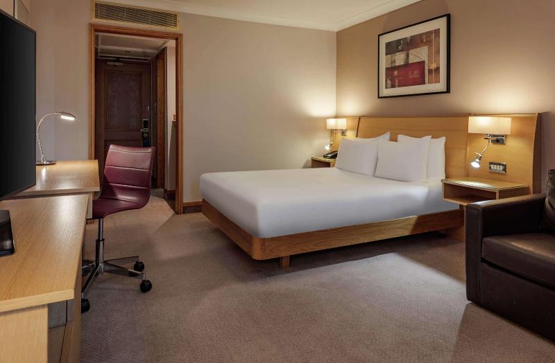 Hilton Manchester Airport Room