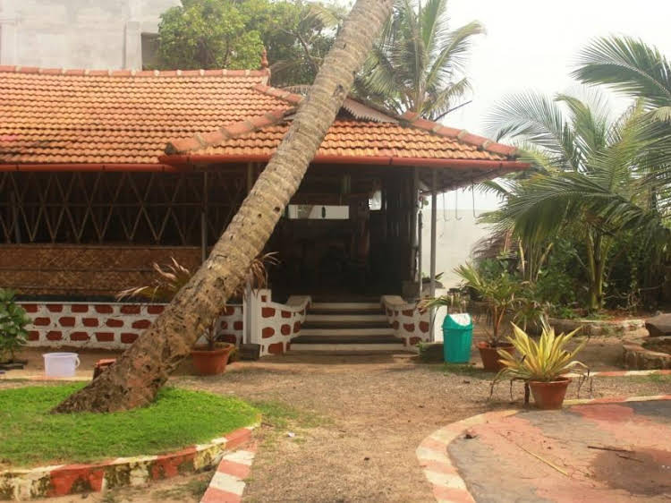 Palm Beach Ayurveda Resort 