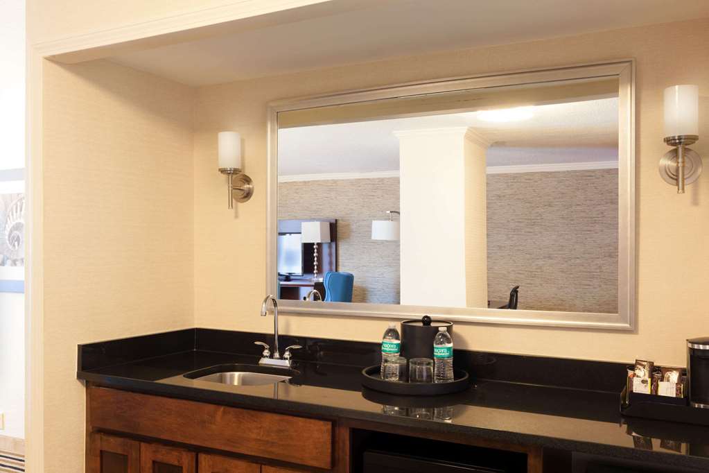 Wyndham Boston Beacon Hill (ویندهام بوستون بیكون هیل) Guest room amenity