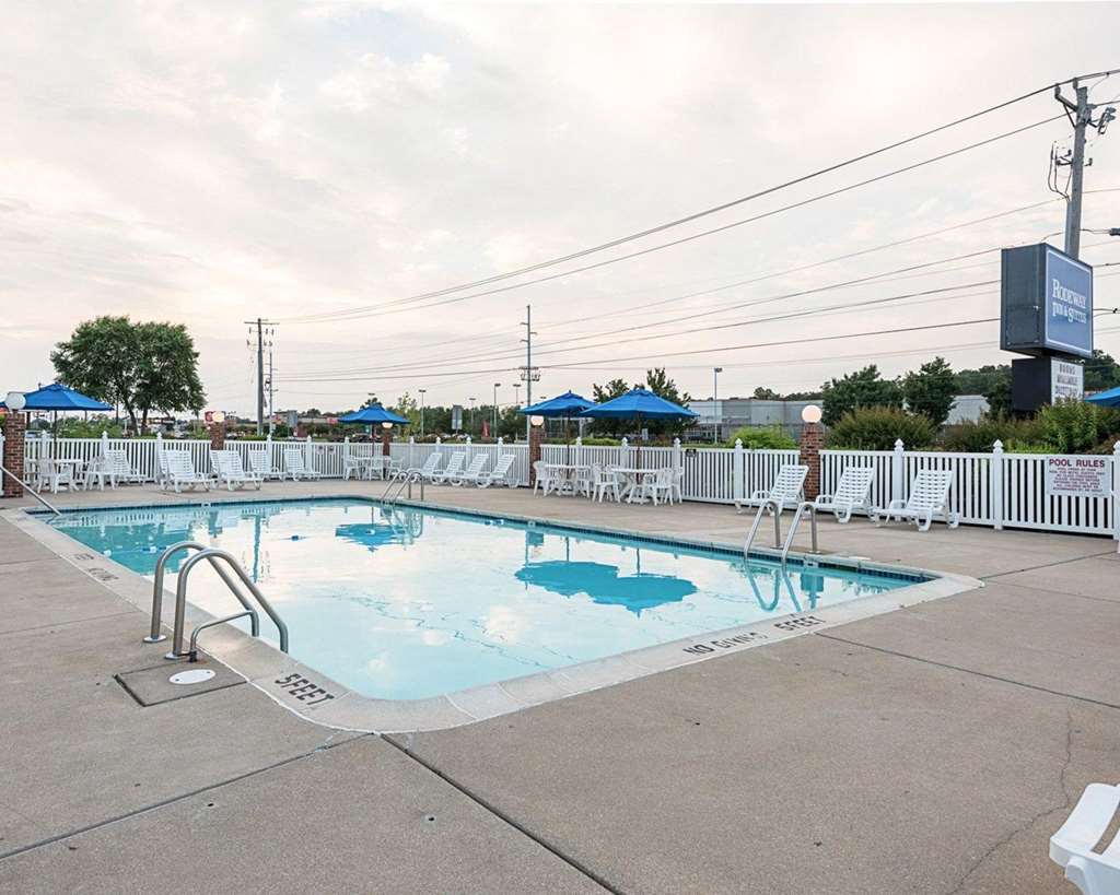 Rodeway Inn & Suites Rehoboth Beach (رودوی این و سوئیتس رهوبوت بیچ) 