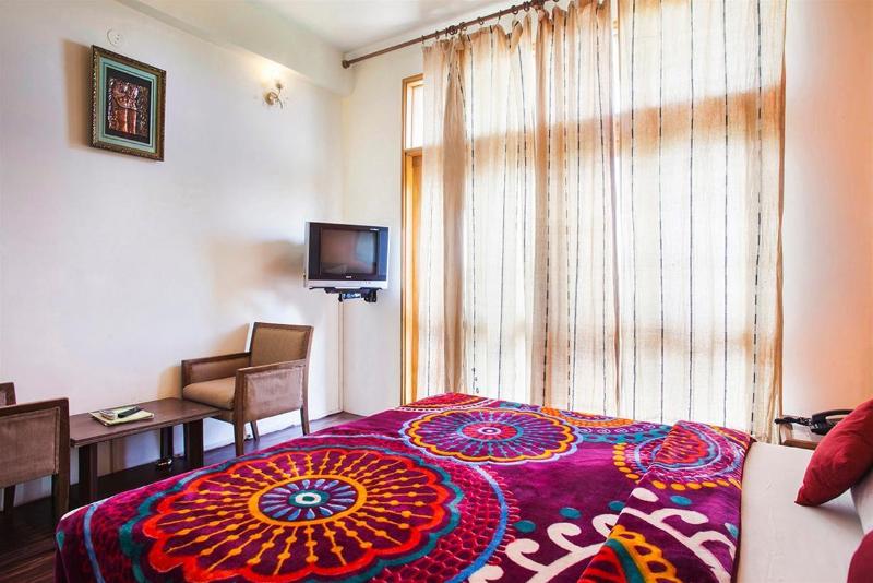 Dal Lake Resort General view