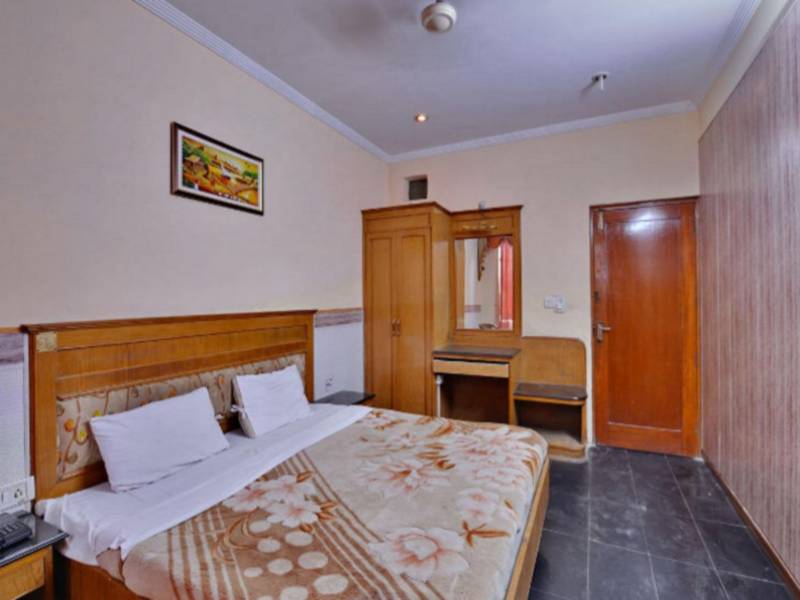 Hotel Flyover Classic Patiala 