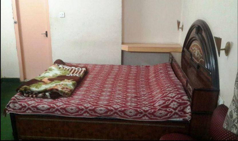 Oyo 16897 Hotel Shubham Continental 