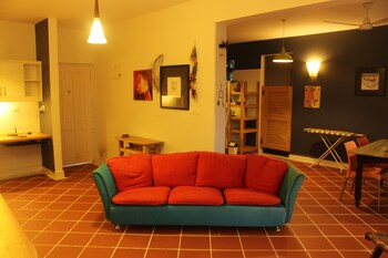 Oyo 9799 Home Sea View 2bhk Near Vasco Living Area
