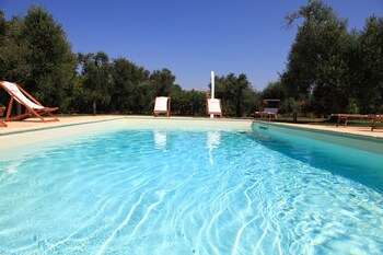 I Furneddhri Outdoor Pool