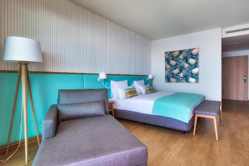 Galo Resort Hotel Galomar Room