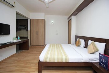 Merriment Hotels By Ecom Mechanics Guestroom