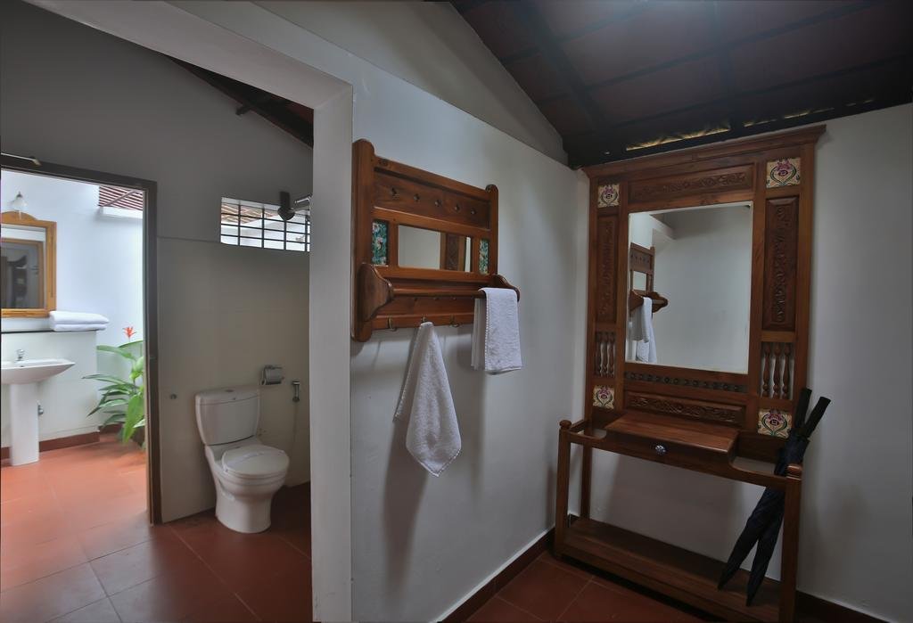 Palmgrove Lake Resort 