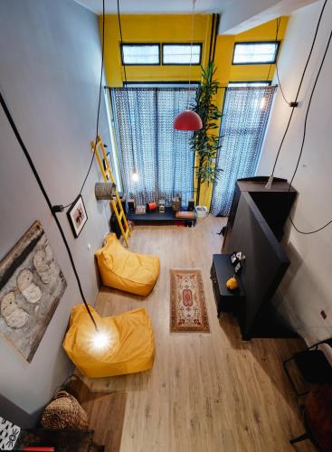 Funky Loft Hotel Description