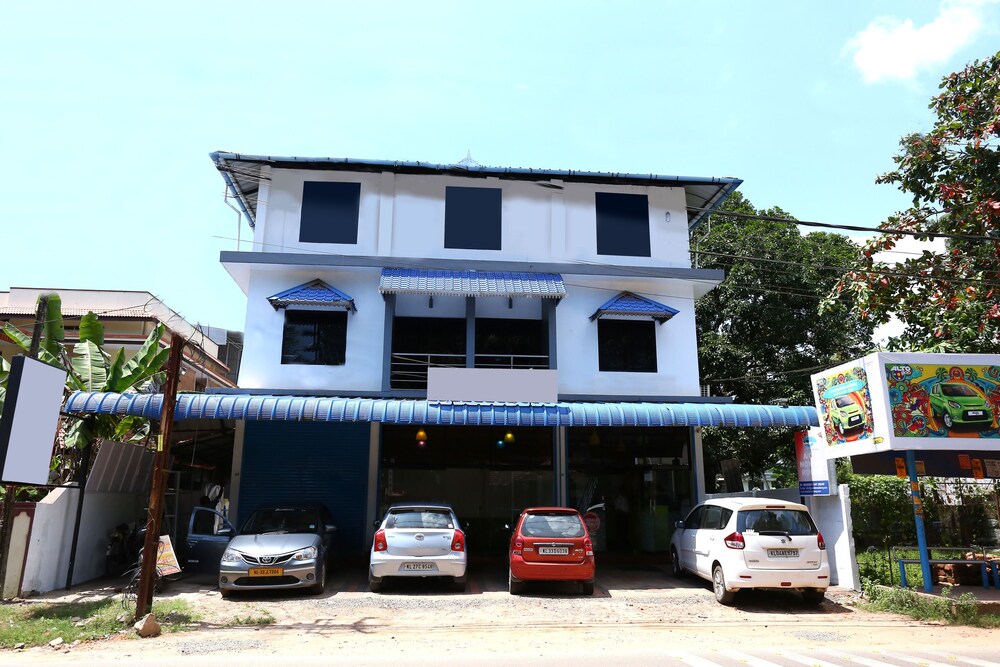 Oyo 9417 Seaside Residency Hotel Front