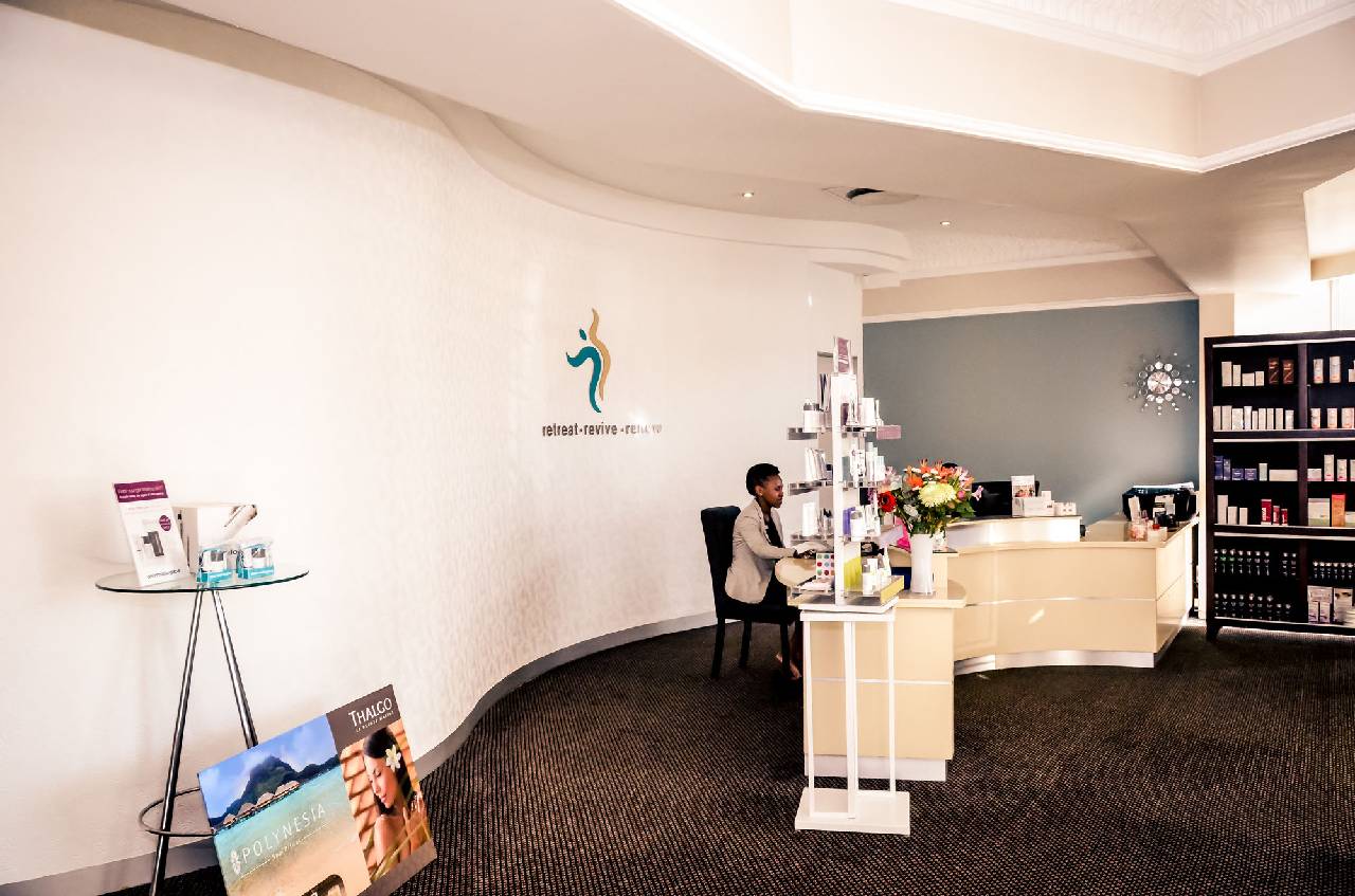 aha The Riverside Hotel | Accommodation Prospect Hall