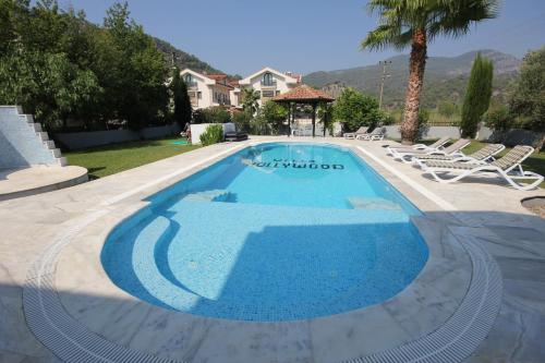 Villa Hollywood 