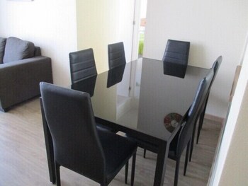 Condominio Marina (كوندومینیو مارینا) In-Room Dining