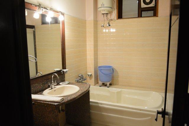 Hotel Ajuba Residency 
