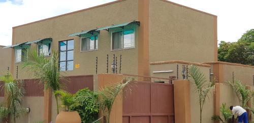 Amaris Apartments 
