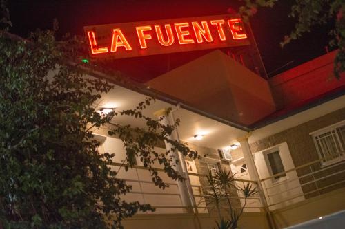La Fuente Apart Hotel 