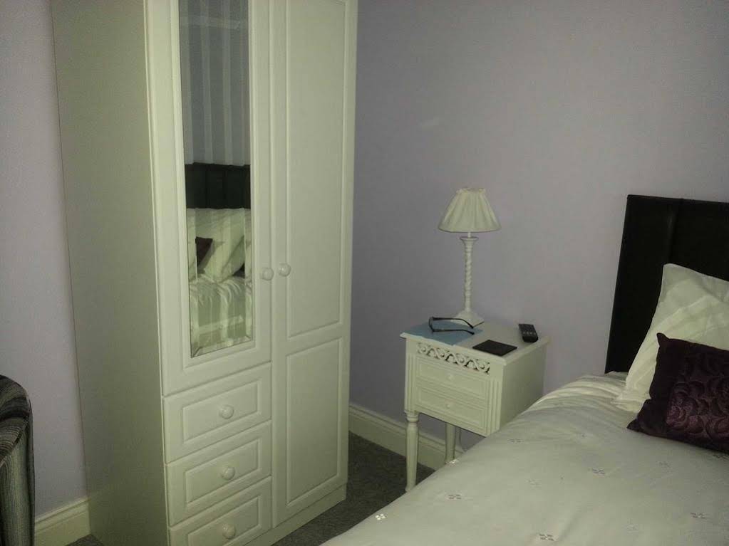 Acer Lodge Bed & Breakfast 
