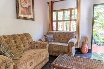 Okavango Lodge Living Area