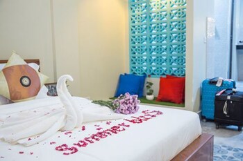 Summer Bliss Boutique & Spa 