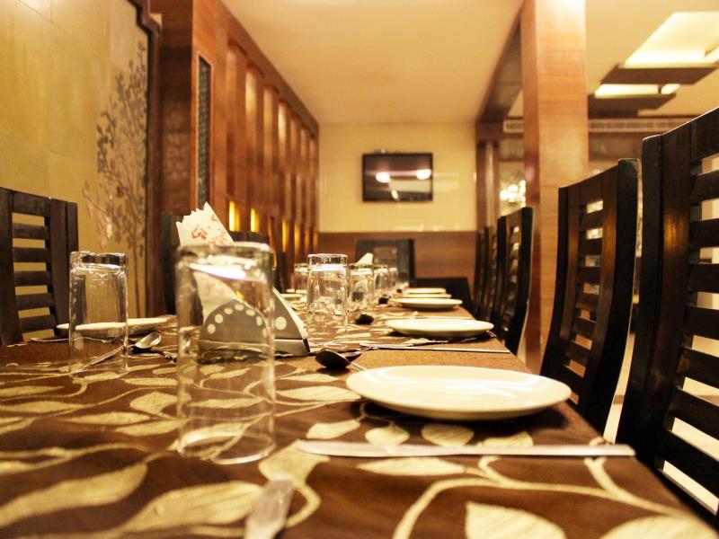 Oyo Rooms Taj East Gate Road 