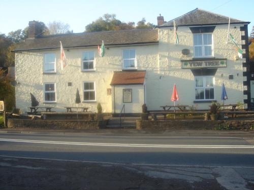 The Yew Tree Inn ( یو تری این) 