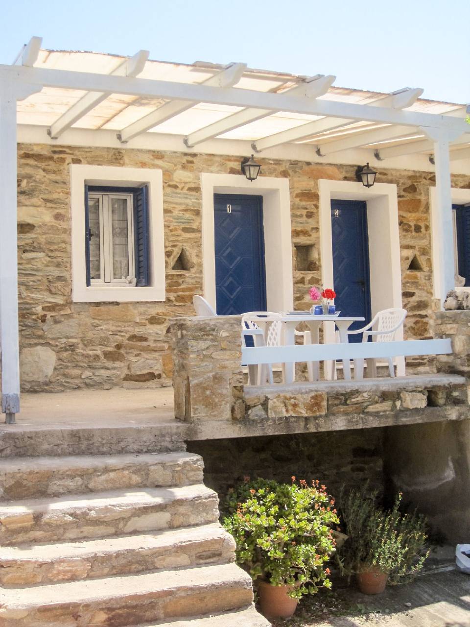 Spiti Apartments (اسپیتی آپارتمنتس) 