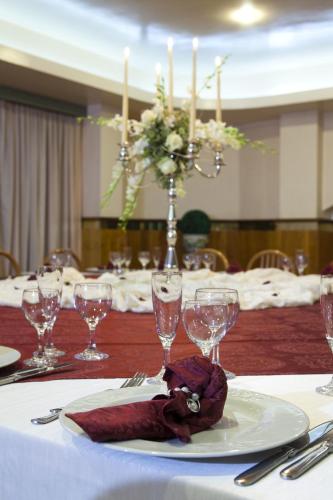Albergo Ristorante Uliveto (آلبرگو ریستورانت اولیوتو) 