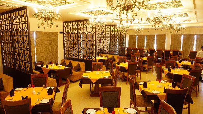 Hotel Golden Laurel Inn 