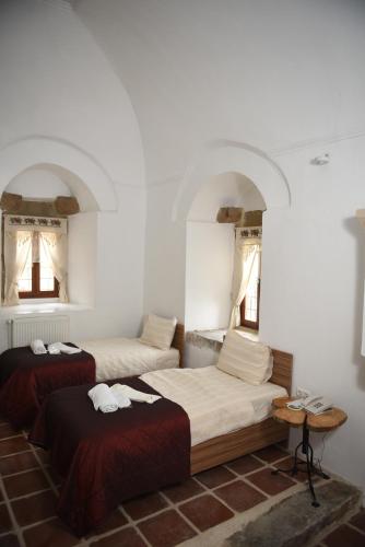 Merzifon Tarihi Taşhan Hotel (مرزیفون تاریهی تاşهان هتل) 