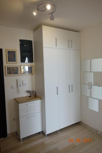 Apartment Blue (آپارتمان بلو) 