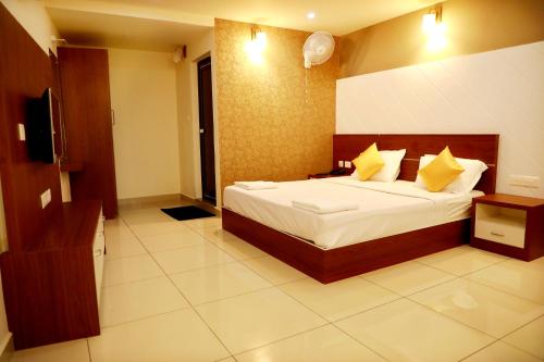 Wayanad Royal Crown 