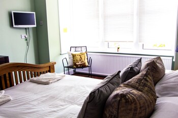 The Bay Hotel Guestroom