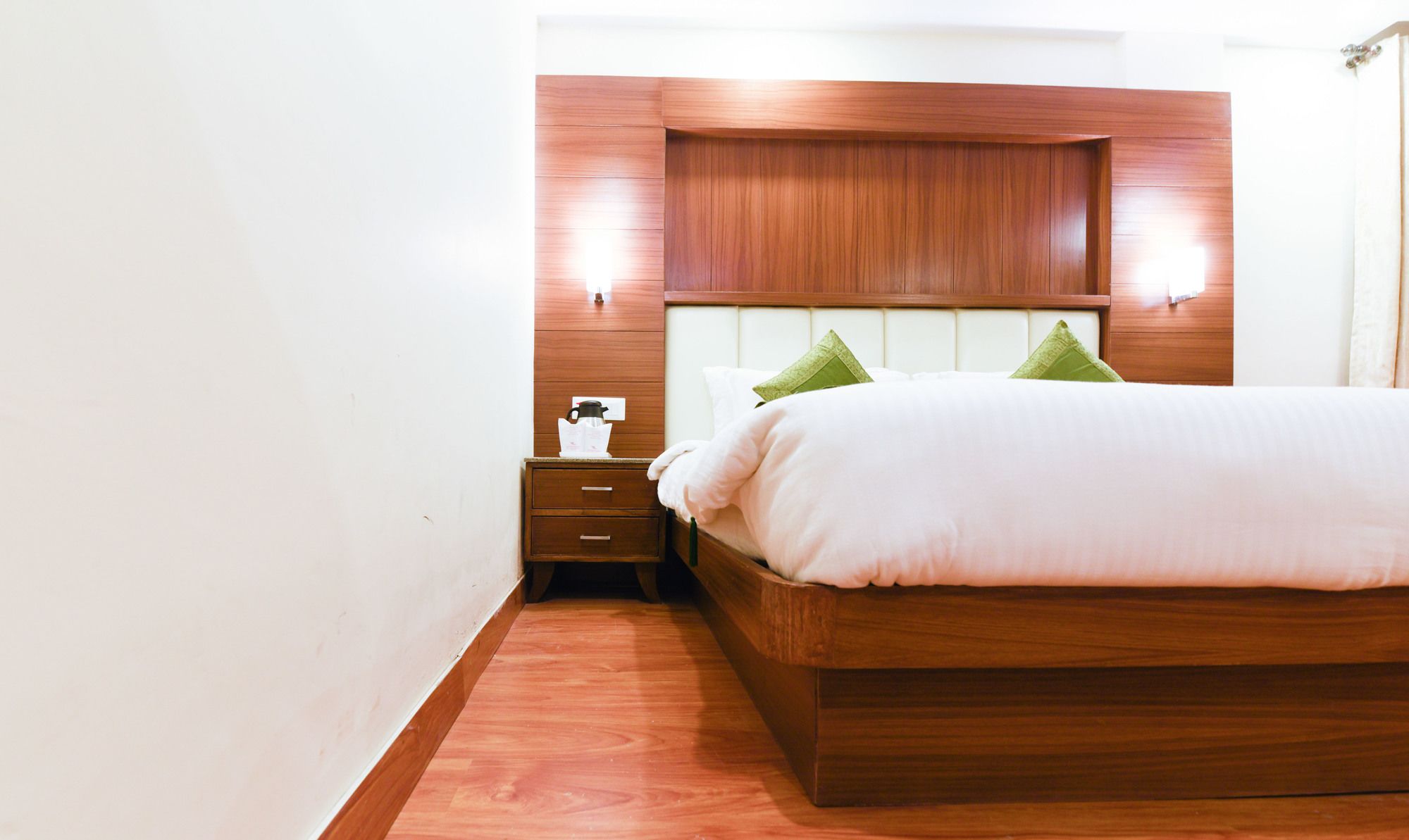 Treebo Nand Residency 