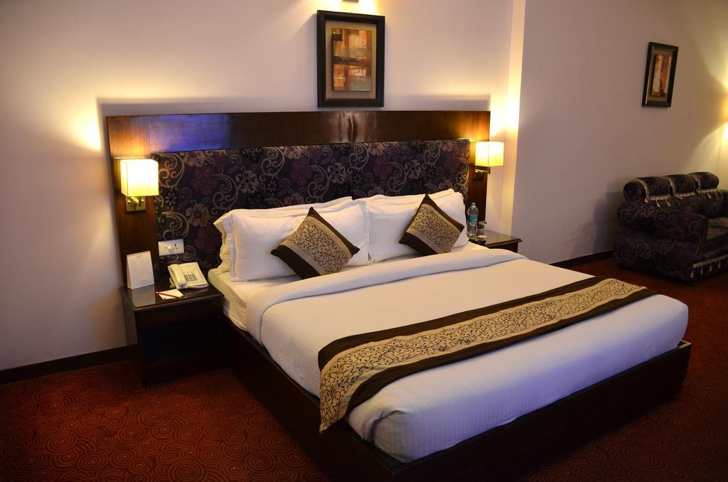 Deventure Hotel 