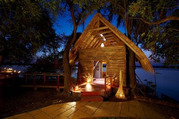 Tongabezi Lodge Guestroom