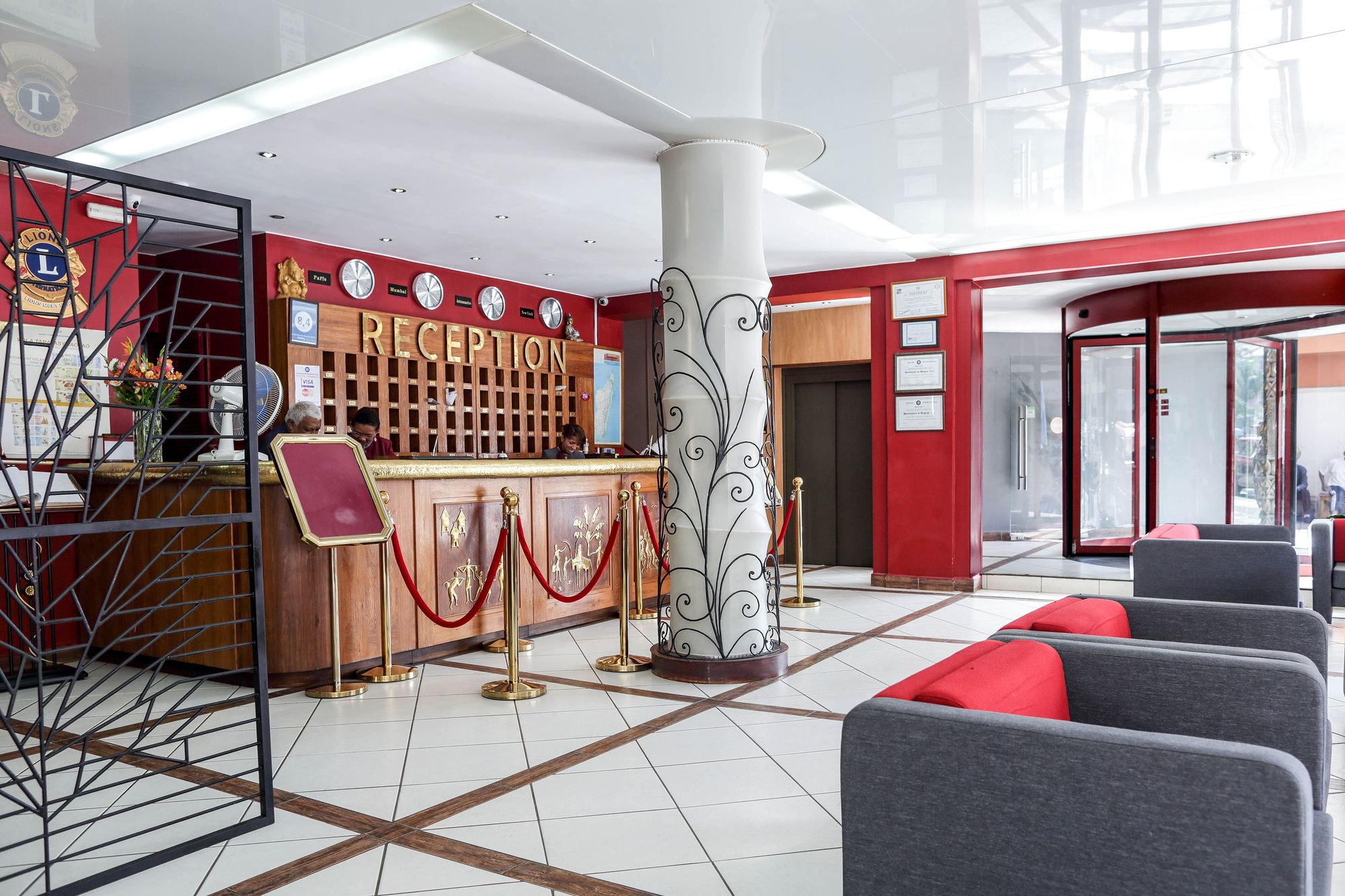 Le Grand Mellis Hôtel & Spa (ل گرند ملیس هôتل و اسپا) 