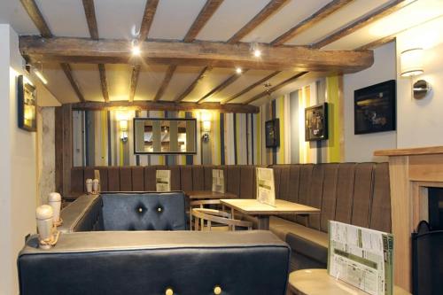The King's Head Hotel Wetherspoon 