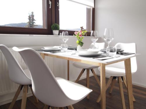 Appartement H I R S C H ' B A U D E 