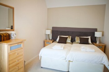 West Fenton Court (وست فنتون كورت) Guestroom